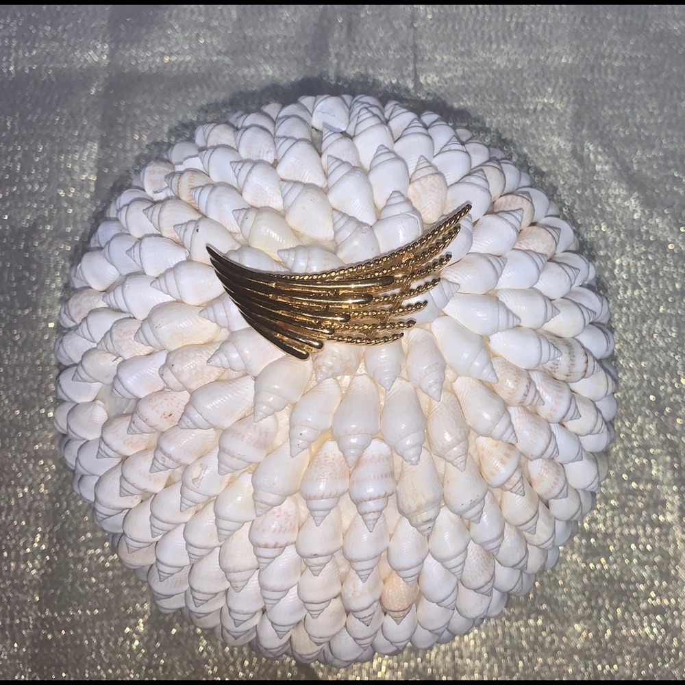 Vintage Gold Brooch